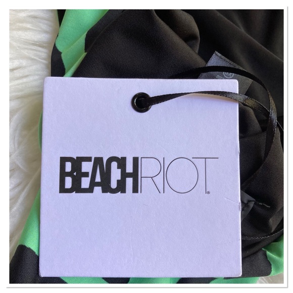 NWT Beach Riot Monokini High Cut Swimsuit Green Black Size XS - Picture 11 of 13